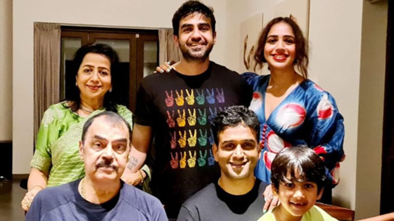 Nikhil Kamath Parents, Siblings & Family